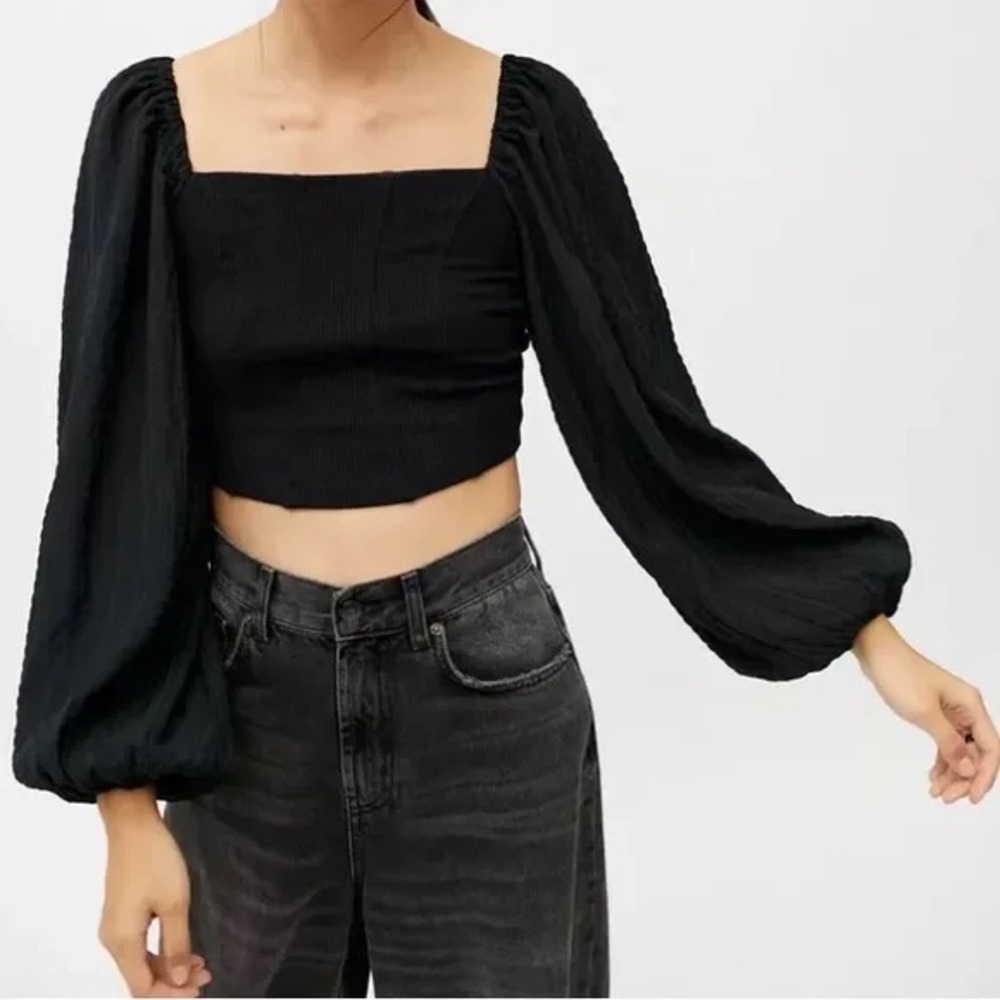 UO Claudia Blouse